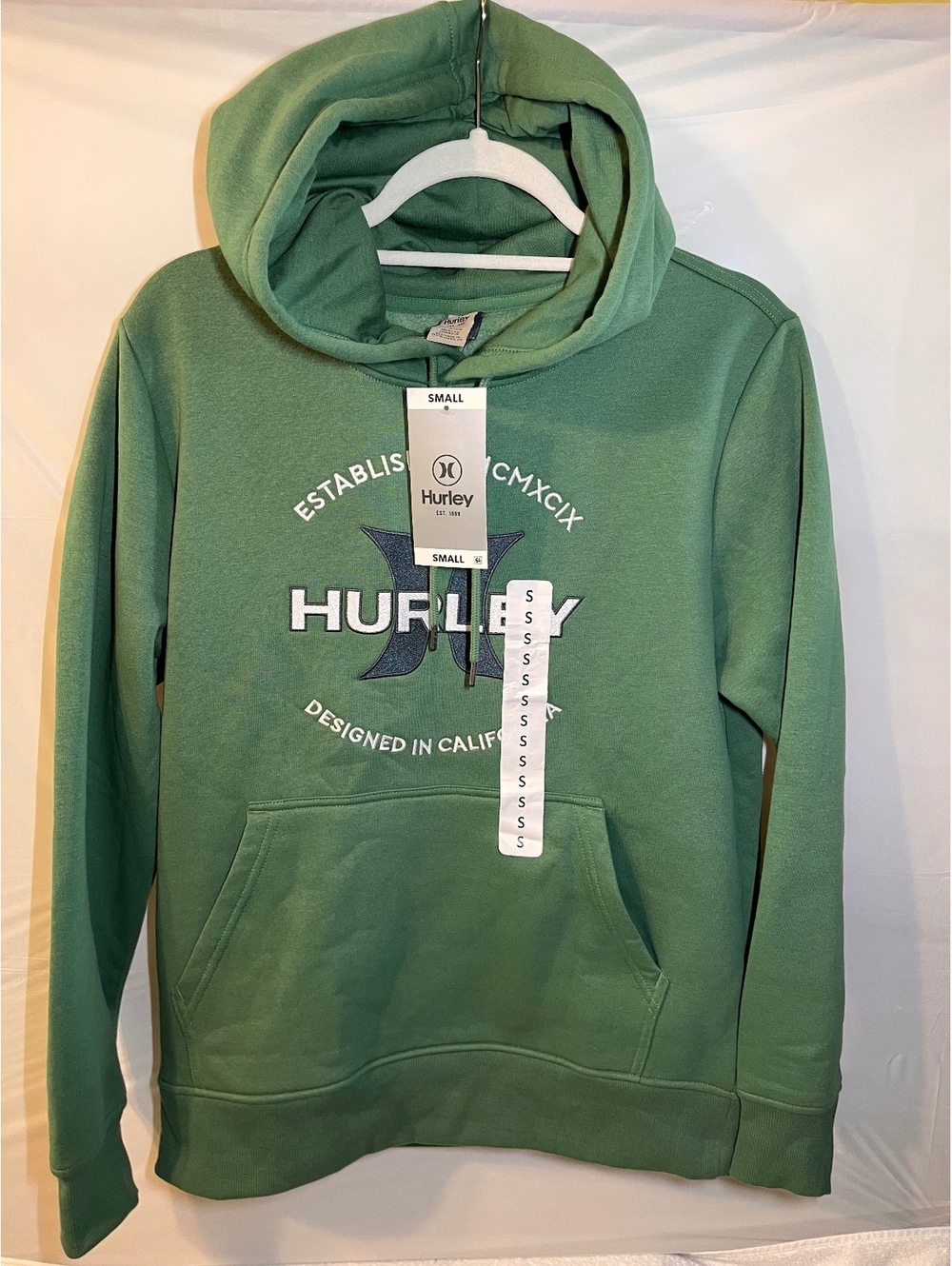 Hurley Men's Small Green Pullover Hoodie with Front Pocket and Logo Print